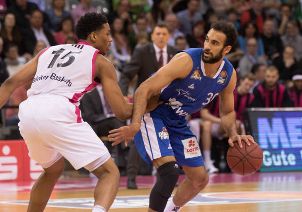 西亚羽毛球 西亚羽毛球