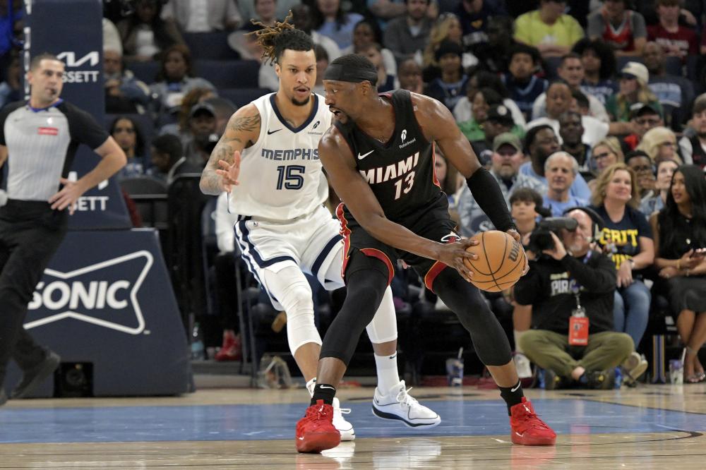 32支参赛 32支参赛