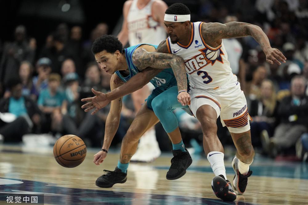 备受瞩目的 备受瞩目的