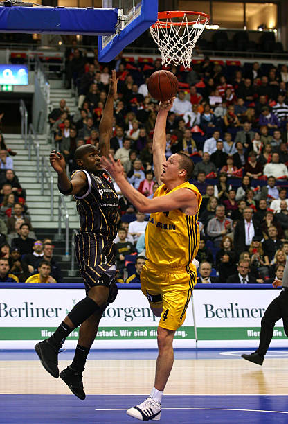 引进锋线强 引进锋线强